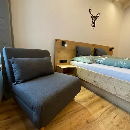 Alpenglueck - & Sauna Apartmán *